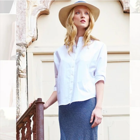 Anthropologie Crisp White Button-Down Shirt - Picture 2 of 4